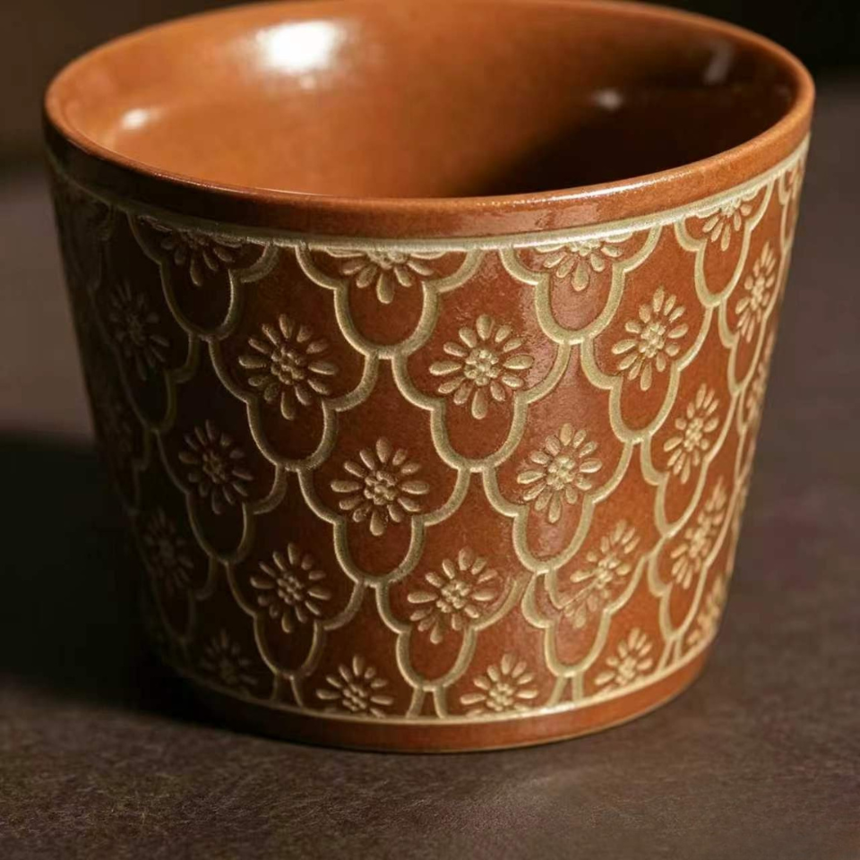Bao Xiang Floral Ceramic cup
