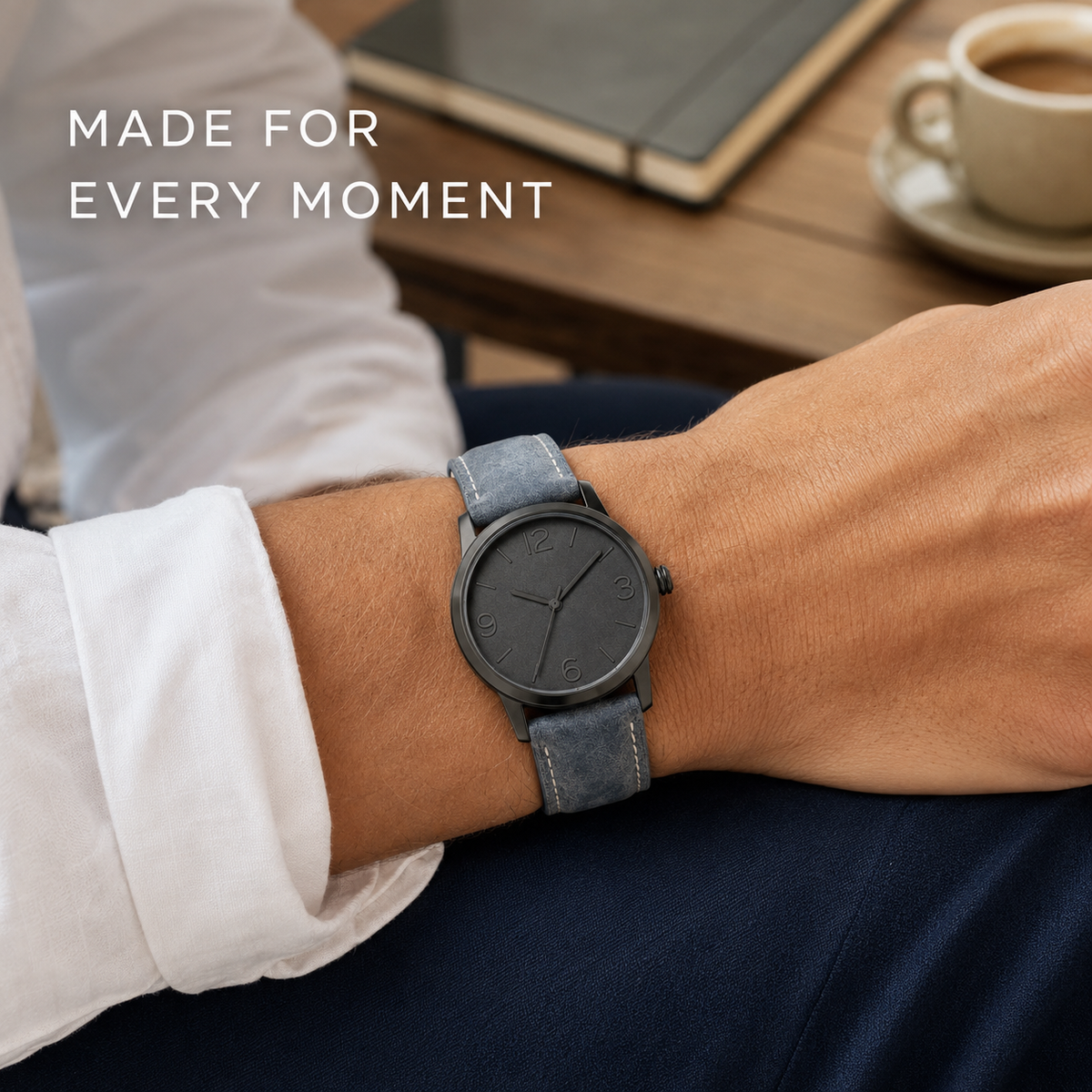 Minimal Dark Dial Casual Wristwatch