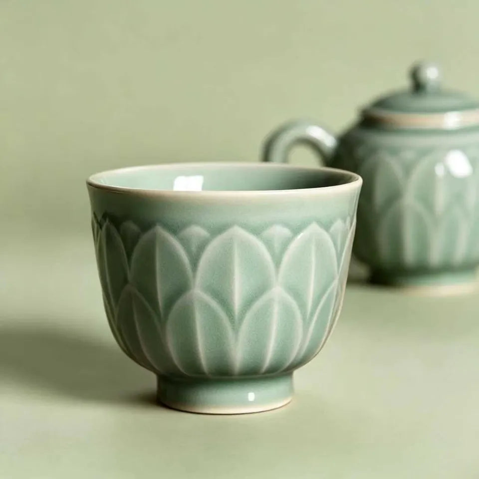 Lucky Lotus Year Tea Set (1 Teapot & 2 Cups)